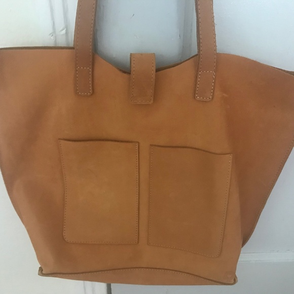 Able Local + Global Leather Shoulder Tote - Picture 2 of 3